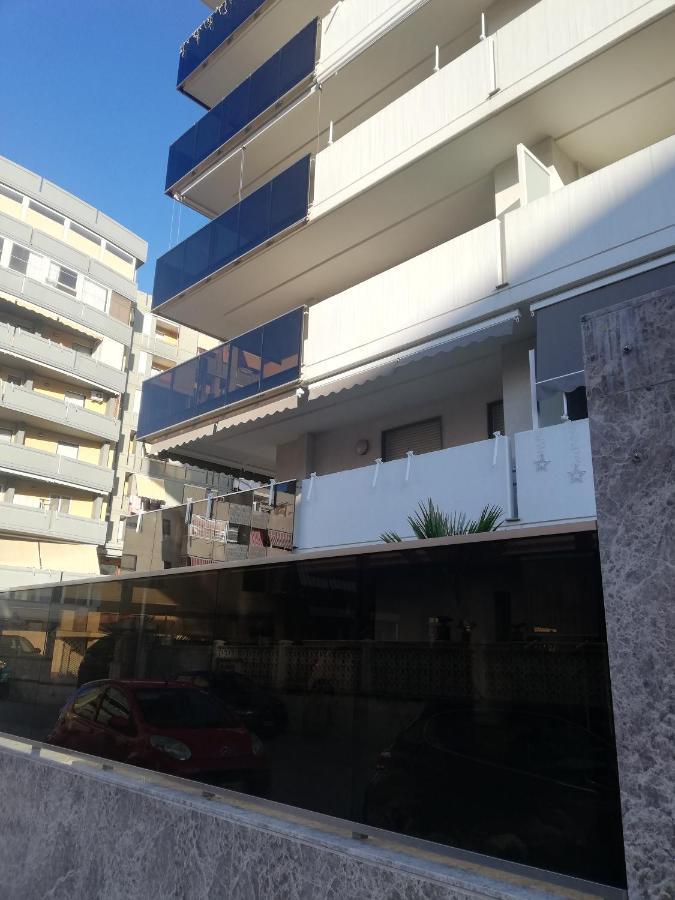 Levante Waterfront Бари Экстерьер фото